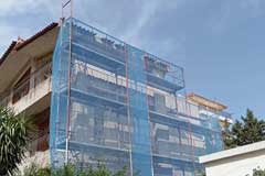 Σκαλωσια σε ανακαινιση