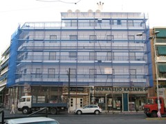 skalosia_polykatikoia_galatsi